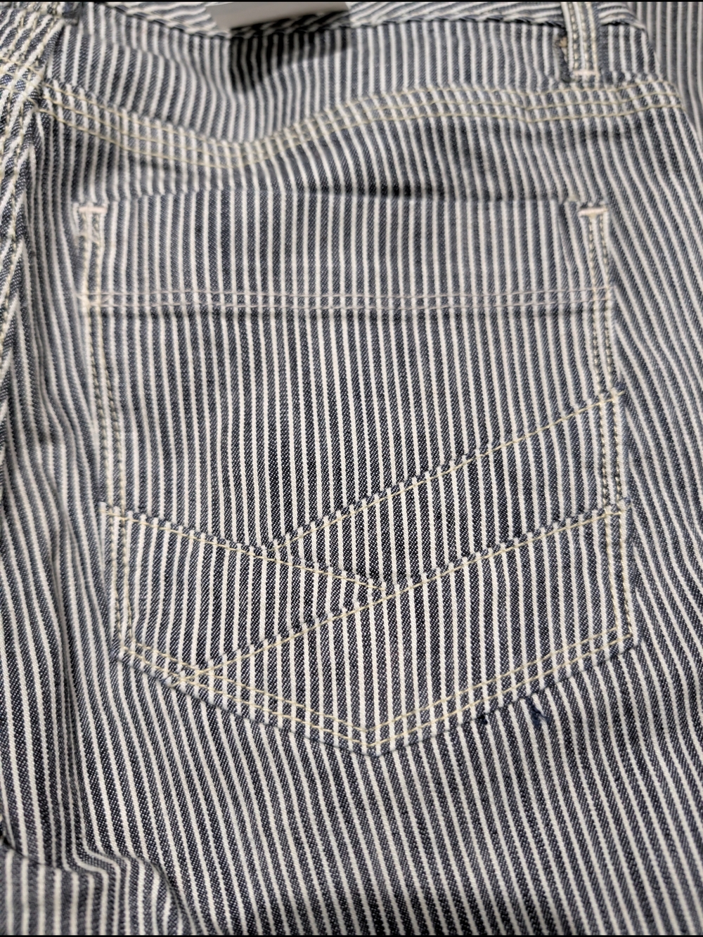 GAP•Low Rise Fitted Stretch Flare - Picture 8 of 9